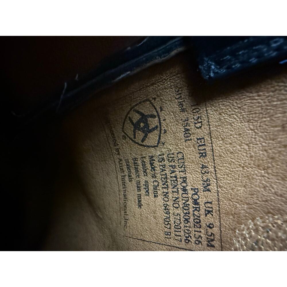 ARIAT mens 10.5 D western stich boots PO# R202156 - Picture 9 of 9